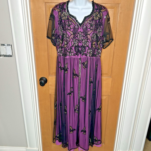J. Peterman Dresses & Skirts - J Peterman Formal Dress M Purple Black Overlay Beads Sequins Birds Long Whimsy